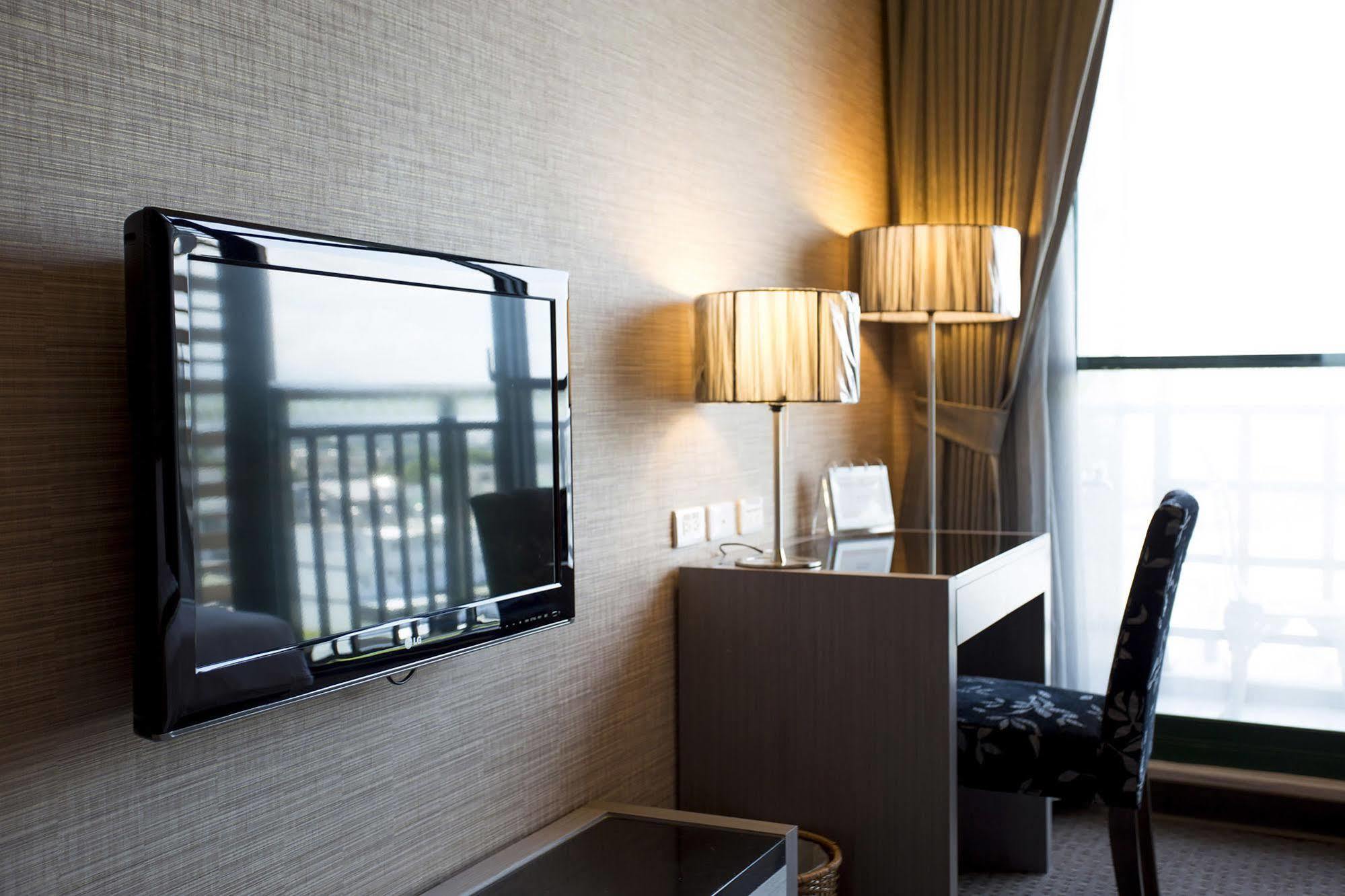 Naruwan Galaxy Hotel T'ai-tung Eksteriør bilde